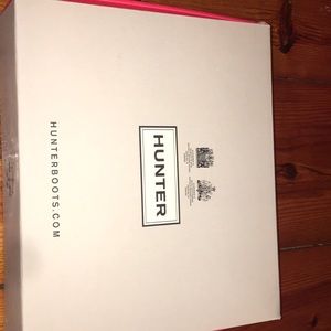 Women Short Original Purple Hunter Boots size 7